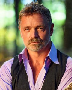 John Schneider